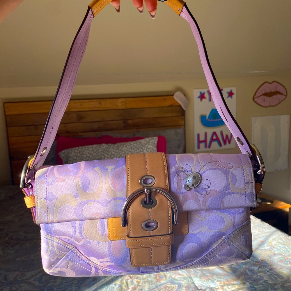 LIMITED EDITION RARE COACH LILAC SOHO BAGUETTE💜💜💜